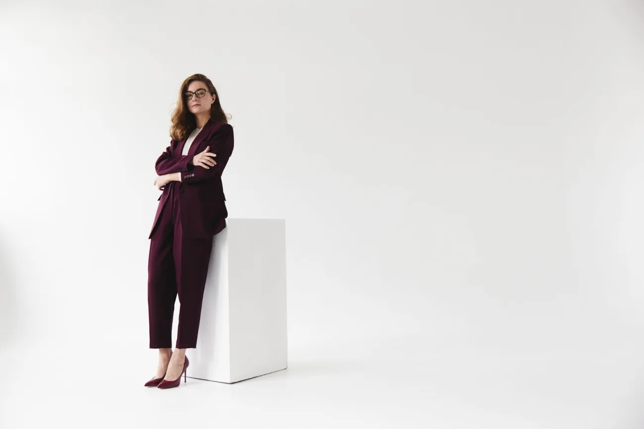 WomanLead